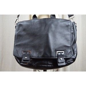 Banana Republic Black Leather Work Messenger Briefcase Laptop Bag Cross Body